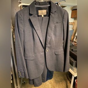 Navy Banana Republic suit